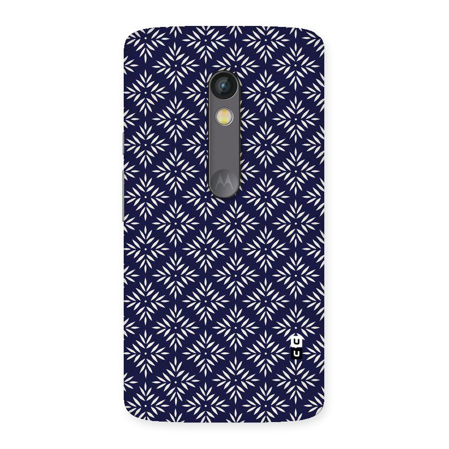 White Petals Pattern Back Case for Moto X Play