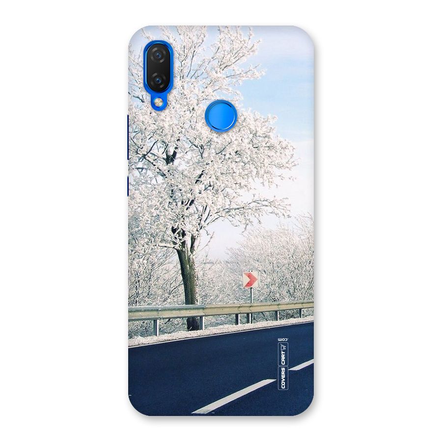 White Snow Tree Back Case for Huawei P Smart+