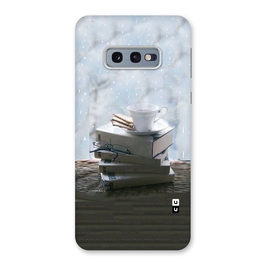 Winter Reads Back Case for Galaxy S10e