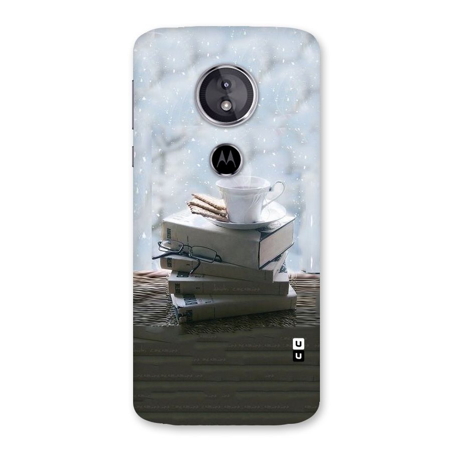 Winter Reads Back Case for Moto E5