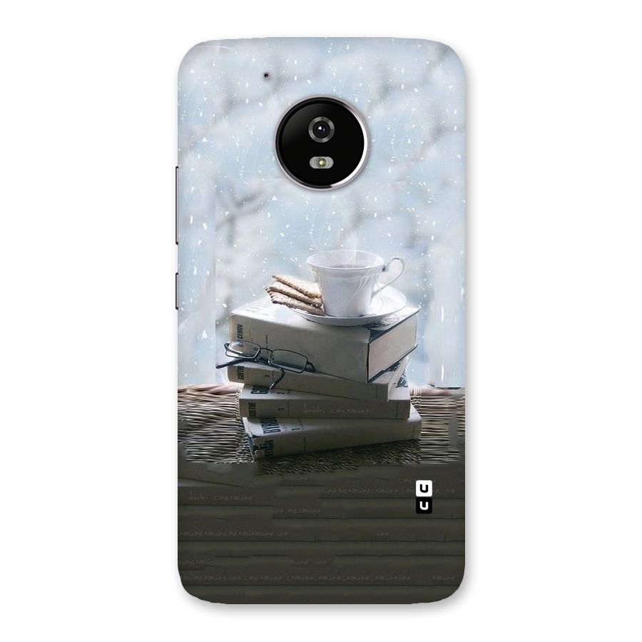 Winter Reads Back Case for Moto G5