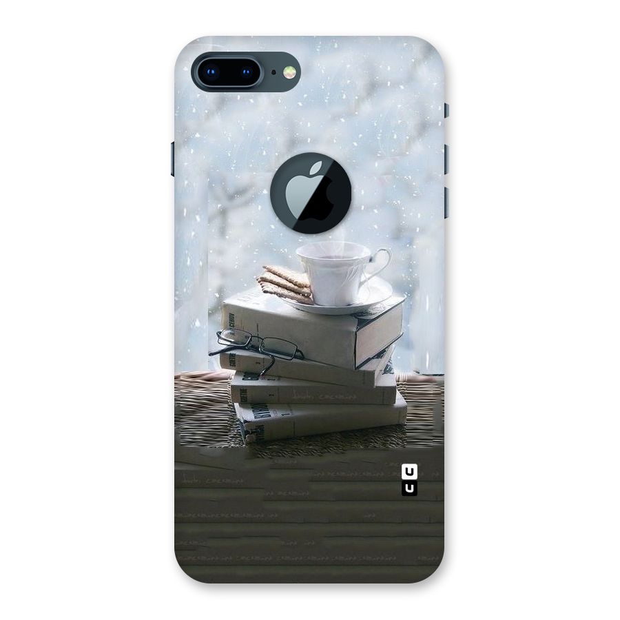 Winter Reads Back Case for iPhone 7 Plus Logo Cut