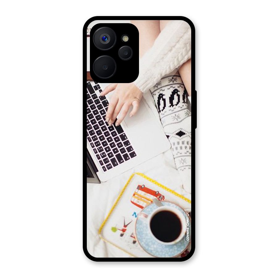 Winter Relaxation Glass Back Case for Realme 9i 5G