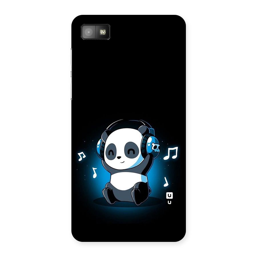 Adorable Panda Enjoying Music Back Case for Blackberry Z10