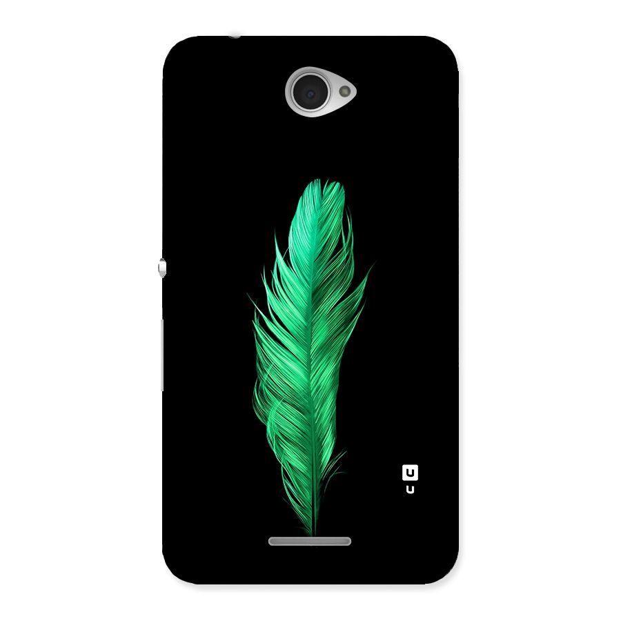 Beautiful Green Feather Back Case for Xperia E4
