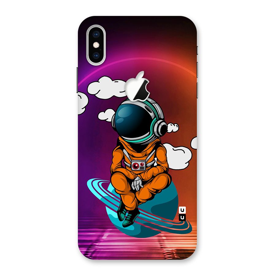 Cool Astraunaut Relaxing Back Case for iPhone XS Max Apple Cut