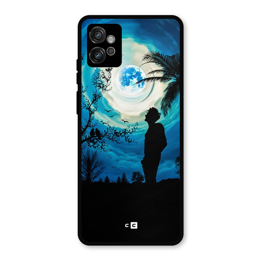 Cool Boy Under Sky Metal Back Case for Moto G32