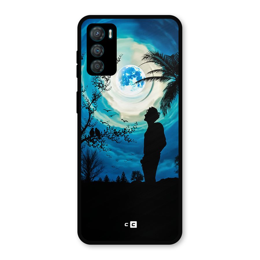 Cool Boy Under Sky Metal Back Case for Moto G42