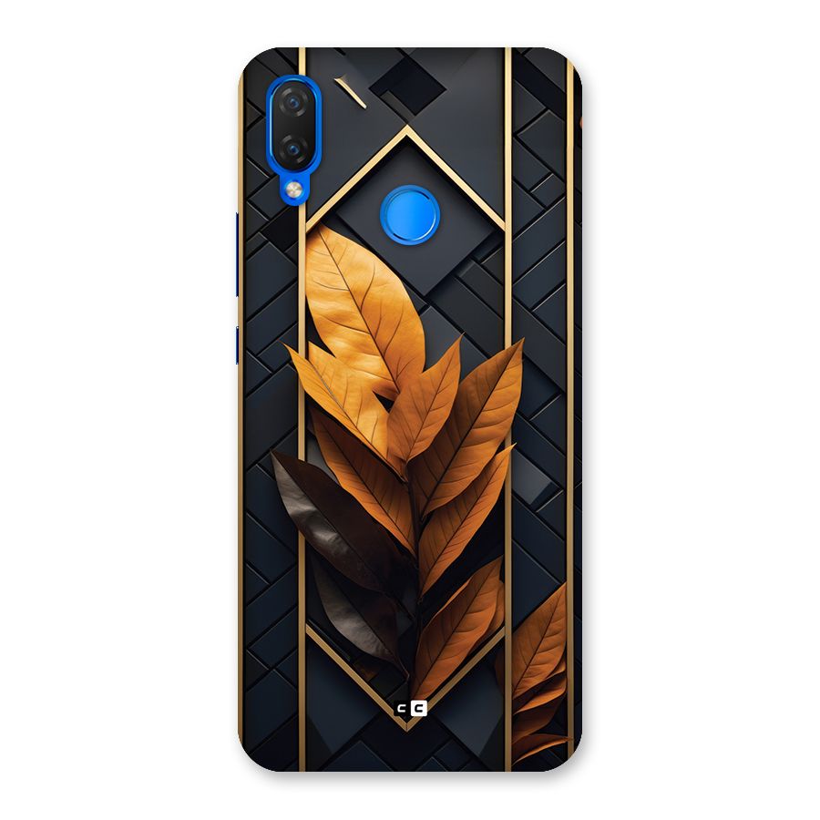 Golden Leaf Pattern Back Case for Huawei P Smart Plus