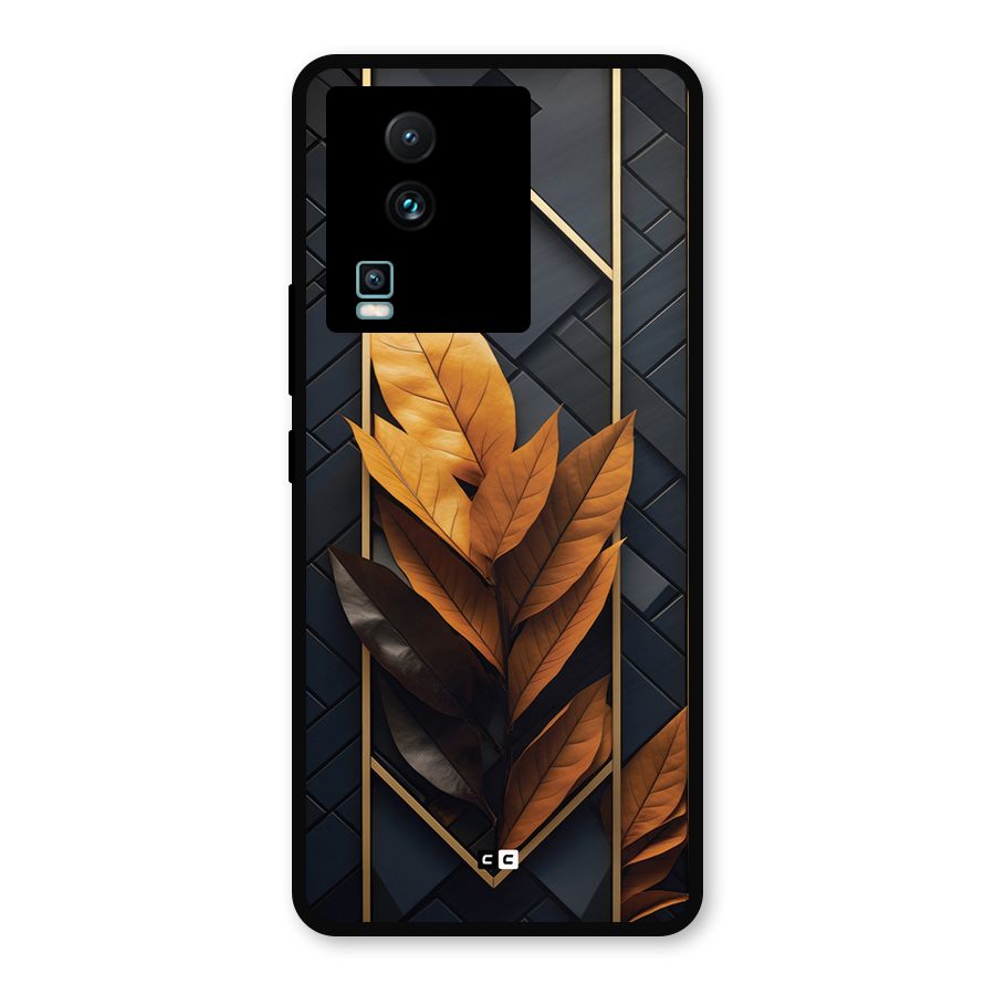 Golden Leaf Pattern Metal Back Case for iQOO Neo 7