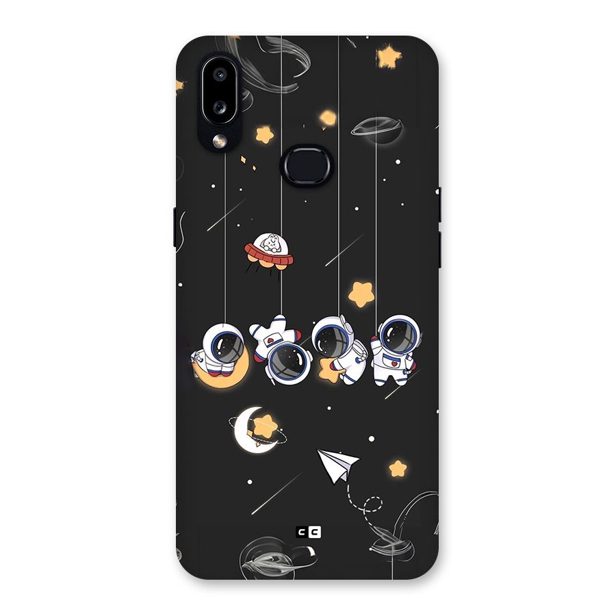 Hanging Astronauts Back Case for Galaxy A10s