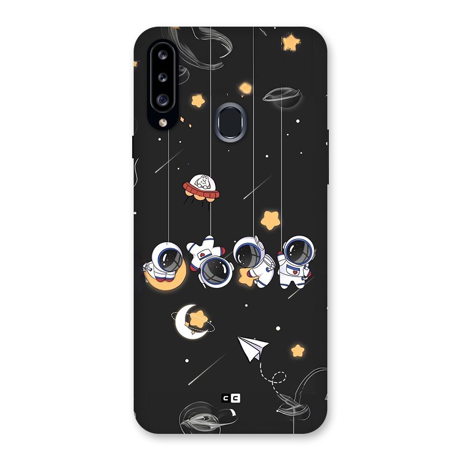 Hanging Astronauts Back Case for Galaxy A20s
