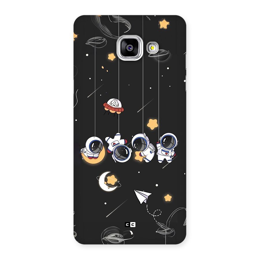 Hanging Astronauts Back Case for Galaxy A5 (2016)