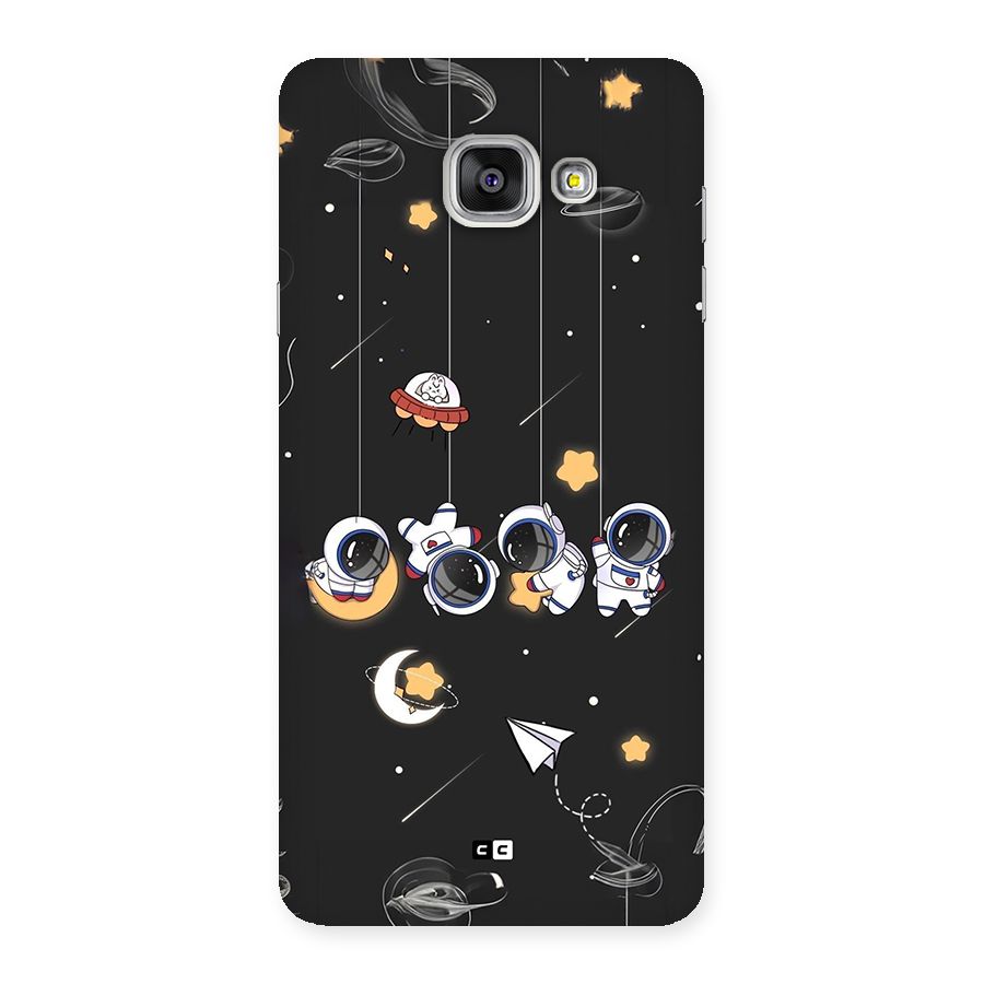 Hanging Astronauts Back Case for Galaxy A7 (2016)