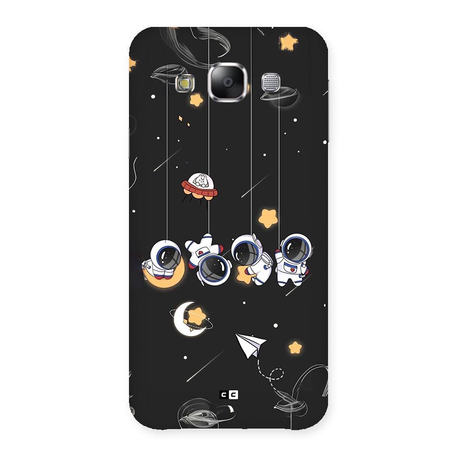 Hanging Astronauts Back Case for Galaxy E5