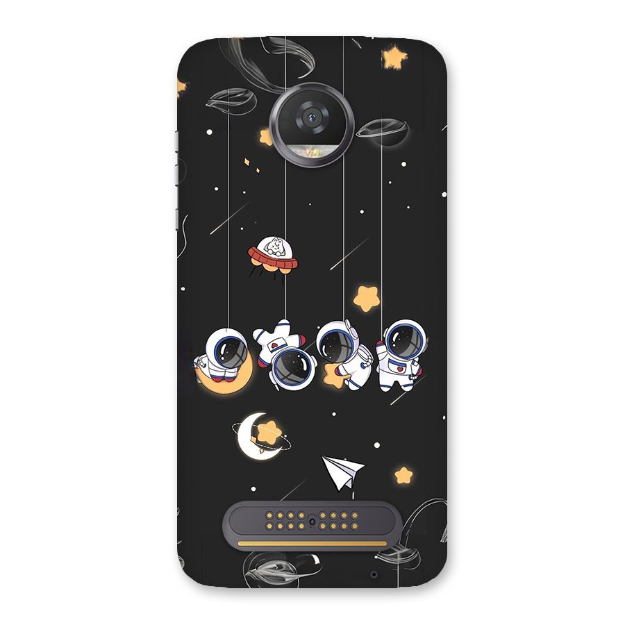 Hanging Astronauts Back Case for Moto Z2 Play