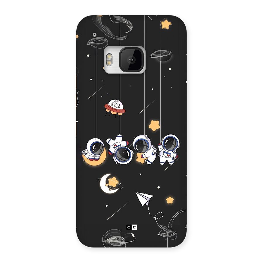 Hanging Astronauts Back Case for One M9