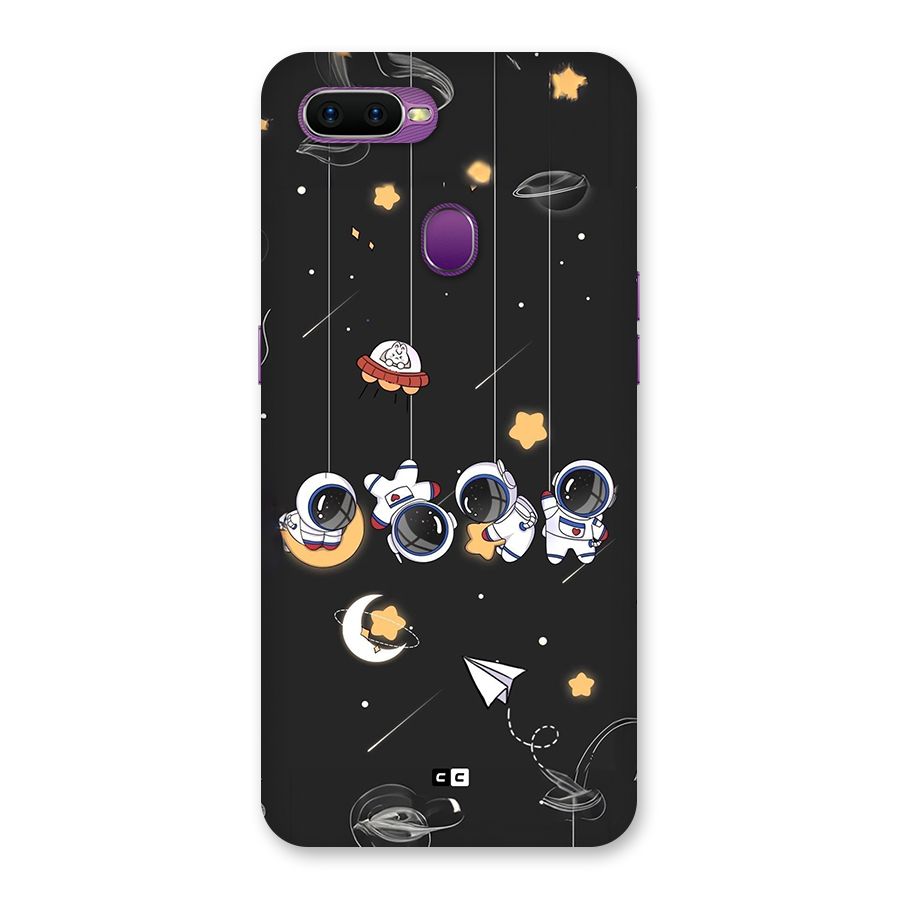 Hanging Astronauts Back Case for Oppo F9