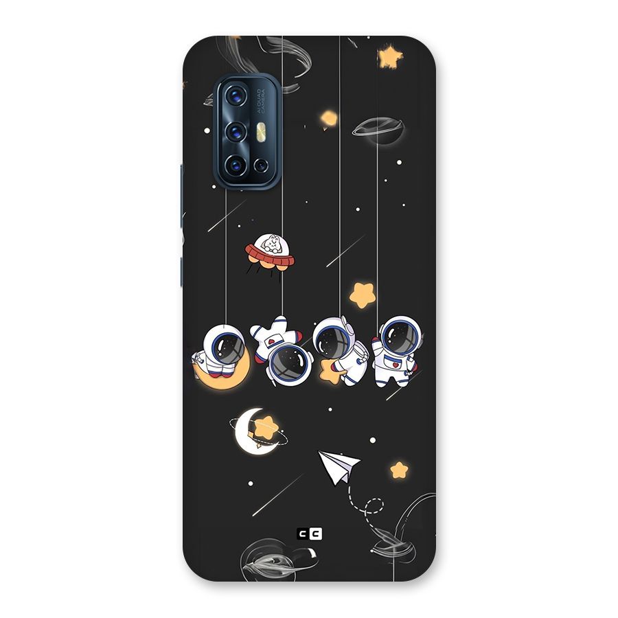 Hanging Astronauts Back Case for Vivo V17