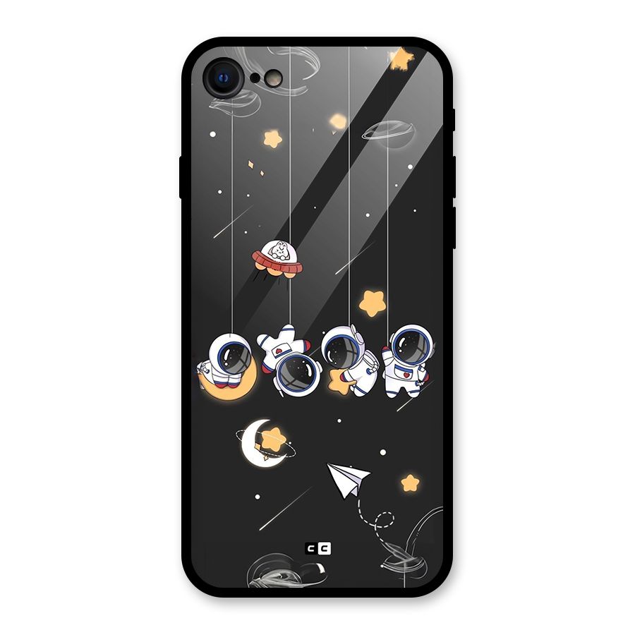 Hanging Astronauts Glass Back Case for iPhone 7