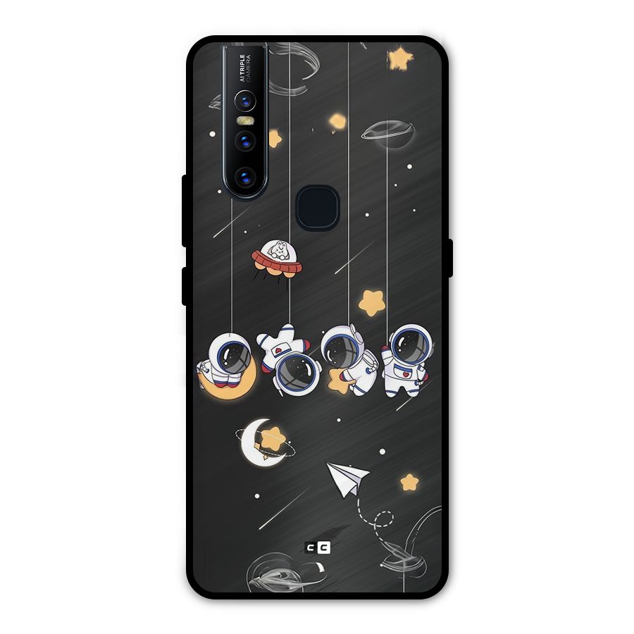 Hanging Astronauts Metal Back Case for Vivo V15