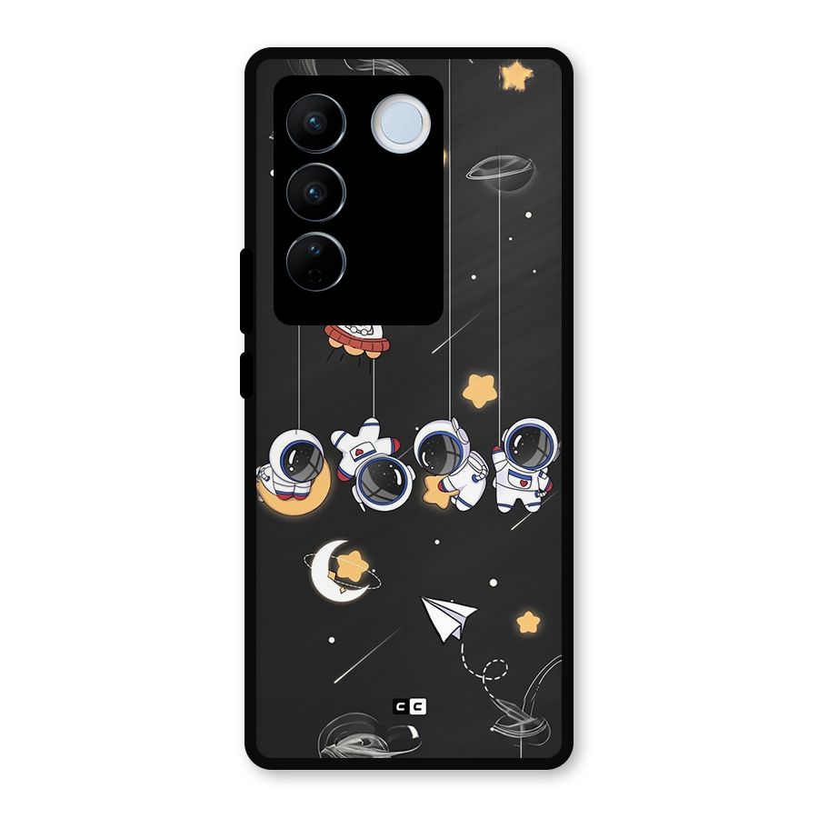 Hanging Astronauts Metal Back Case for Vivo V27