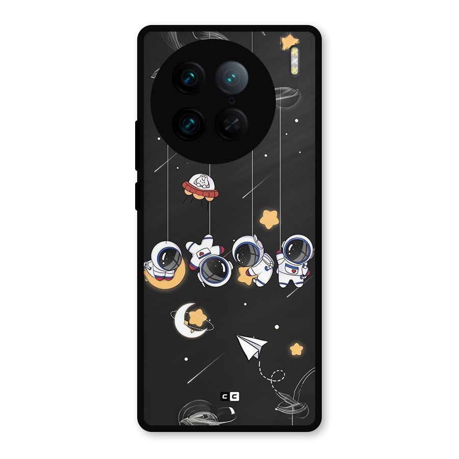 Hanging Astronauts Metal Back Case for Vivo X90 Pro