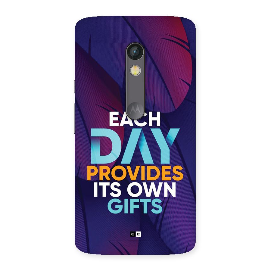 Its Own Gifts Back Case for Moto X Play