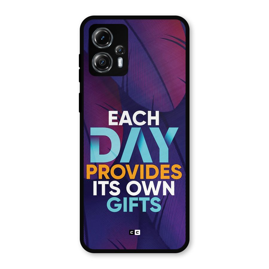 Its Own Gifts Metal Back Case for Moto G13