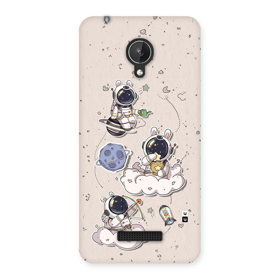 Lovely Astronaut Playing Back Case for Canvas Spark Q380