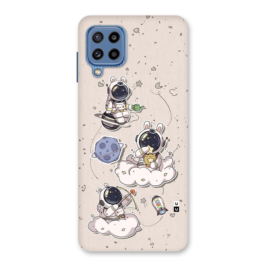 Lovely Astronaut Playing Back Case for Galaxy M32
