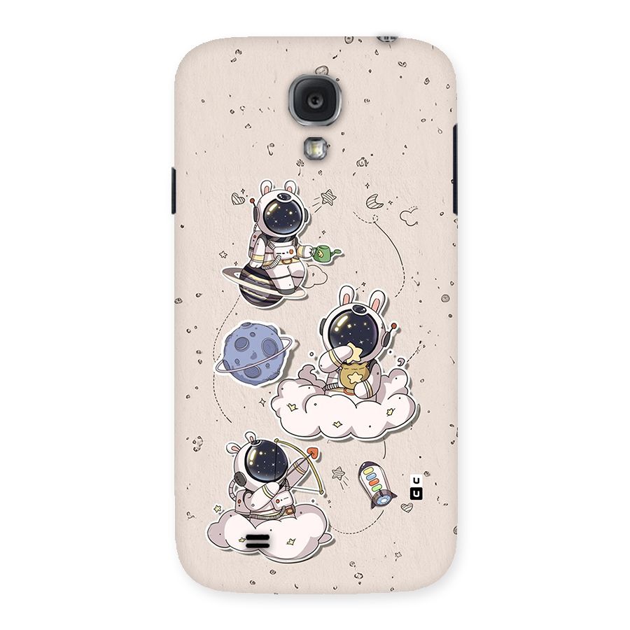 Lovely Astronaut Playing Back Case for Galaxy S4