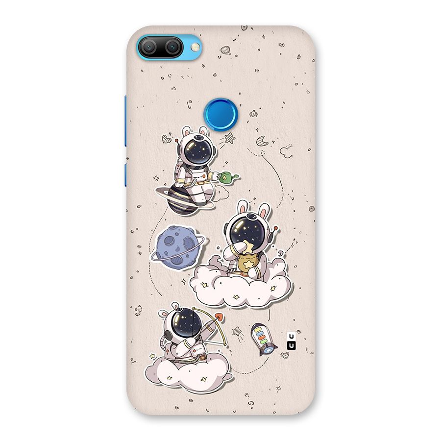 Lovely Astronaut Playing Back Case for Honor 9N