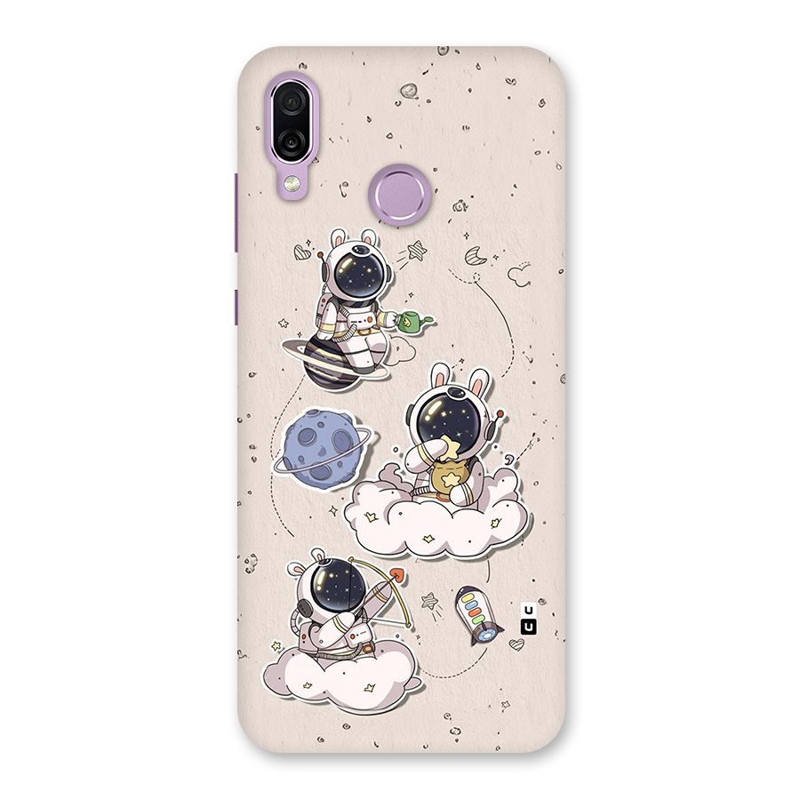 Lovely Astronaut Playing Back Case for Honor Play