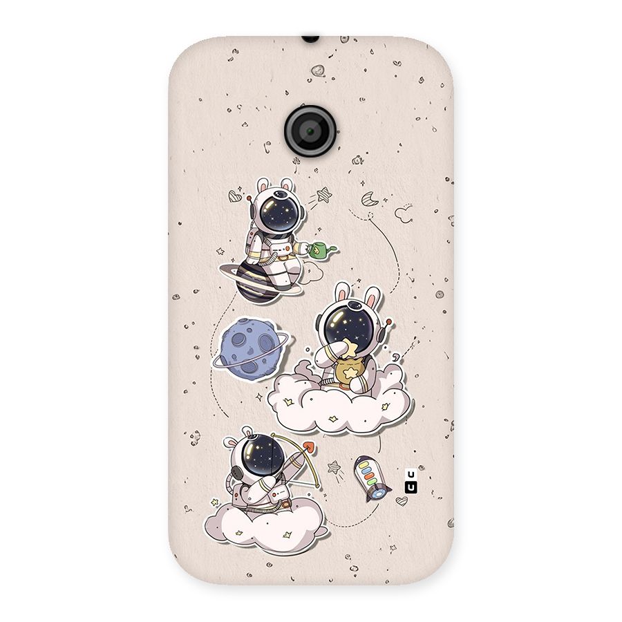 Lovely Astronaut Playing Back Case for Moto E