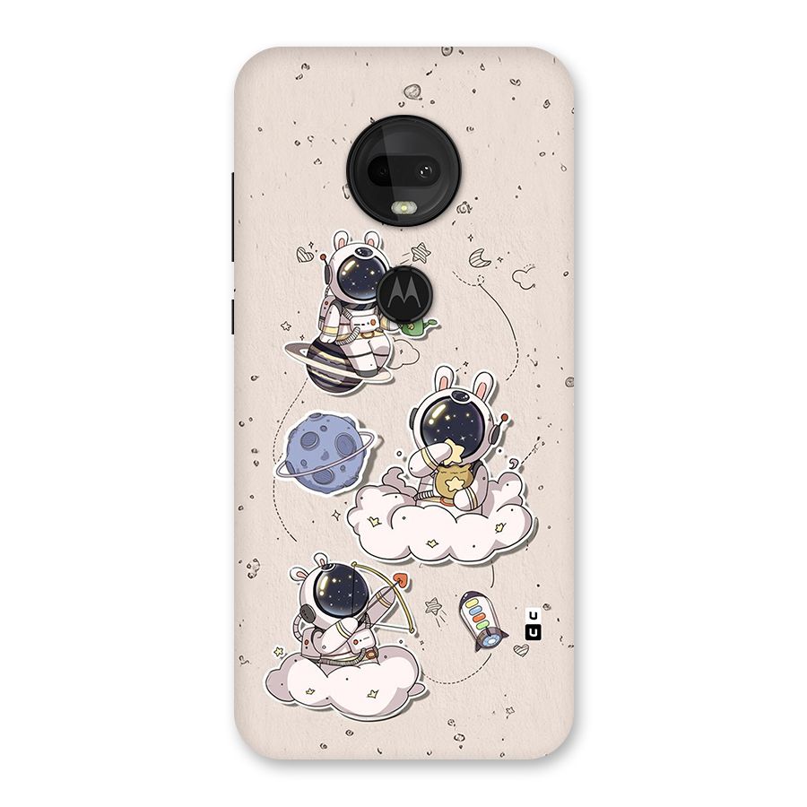 Lovely Astronaut Playing Back Case for Moto G7