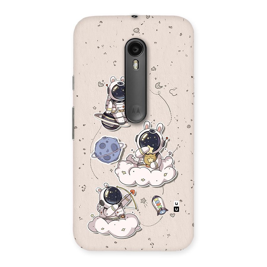 Lovely Astronaut Playing Back Case for Moto G Turbo
