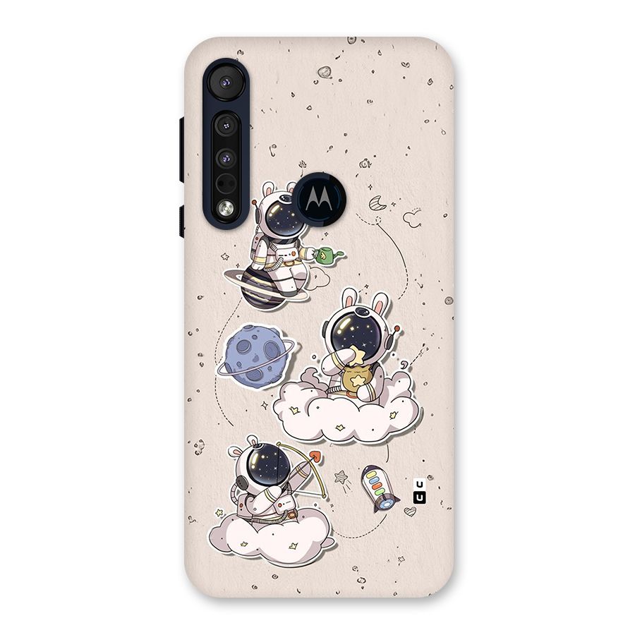 Lovely Astronaut Playing Back Case for Motorola One Macro