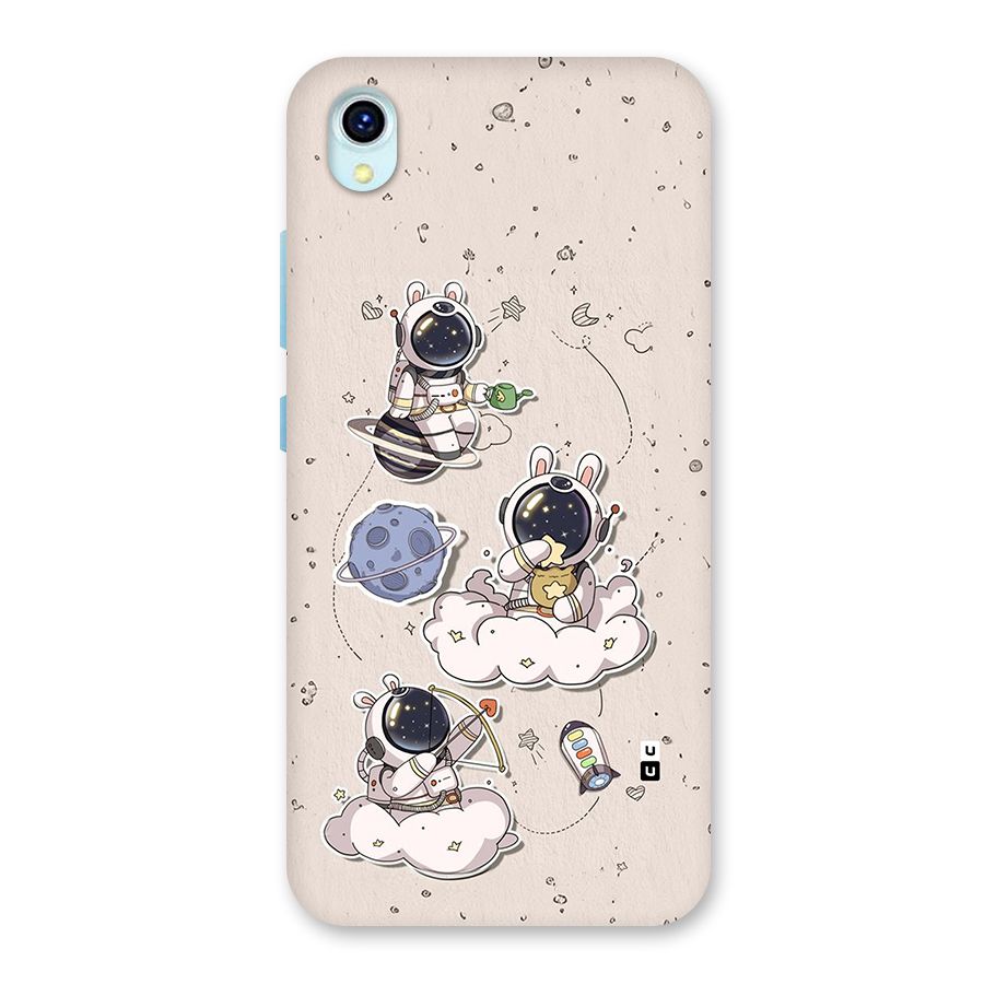 Lovely Astronaut Playing Back Case for Vivo Y1s