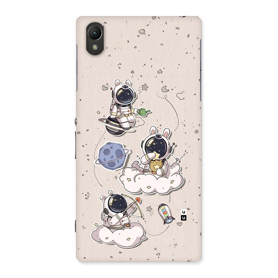 Lovely Astronaut Playing Back Case for Xperia Z1