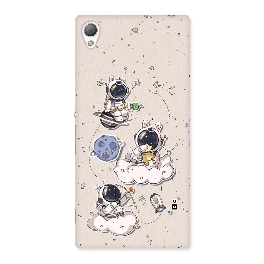 Lovely Astronaut Playing Back Case for Xperia Z3