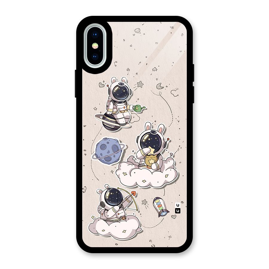 Lovely Astronaut Playing Glass Back Case for iPhone XS