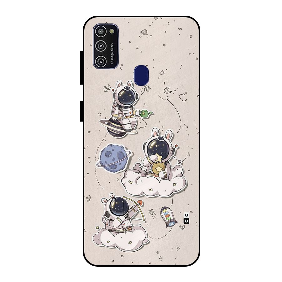 Lovely Astronaut Playing Metal Back Case for Galaxy M21