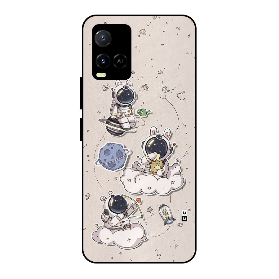 Lovely Astronaut Playing Metal Back Case for Vivo Y33s
