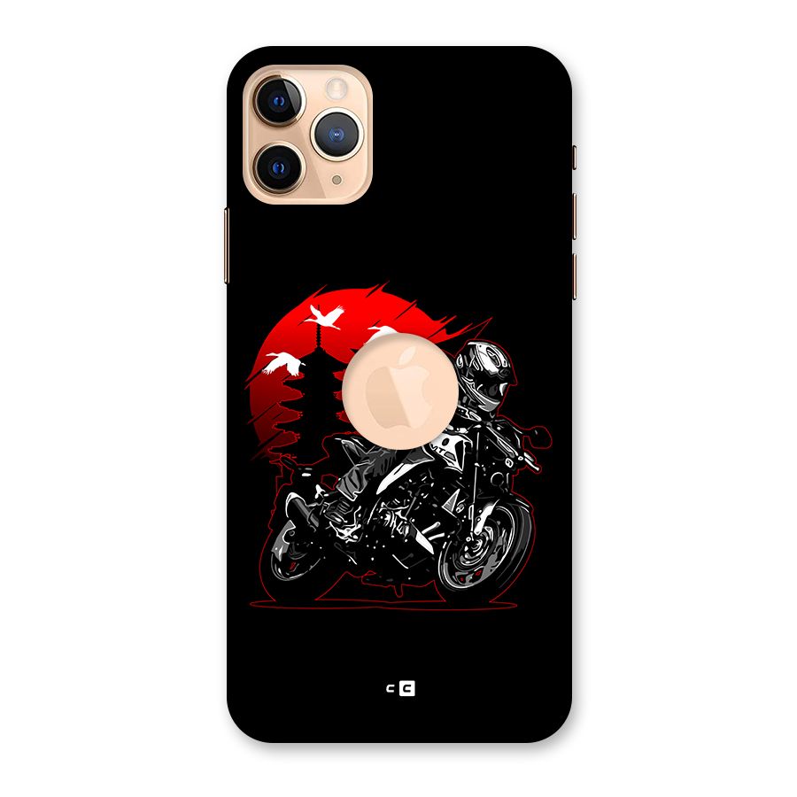 Moto Lean Back Case for iPhone 11 Pro Max Logo Cut