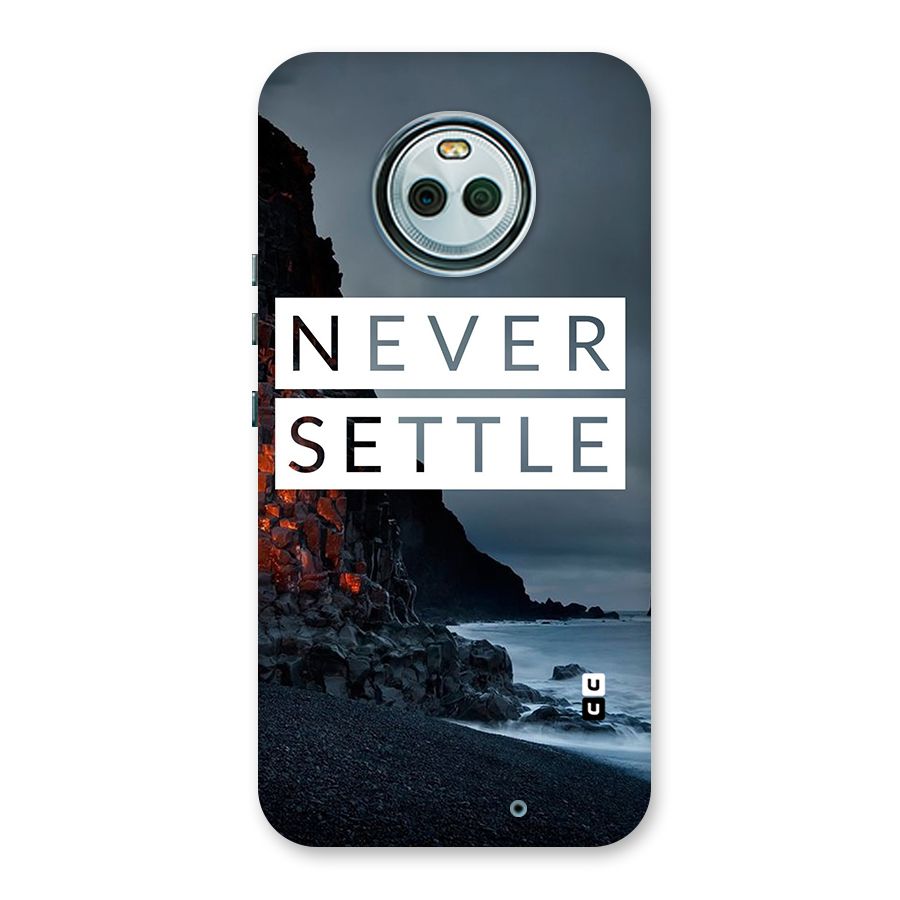 Never Settle Dark Beach Back Case for Moto X4