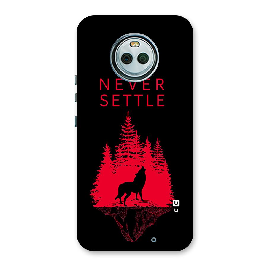Never Settle Wolf Back Case for Moto X4