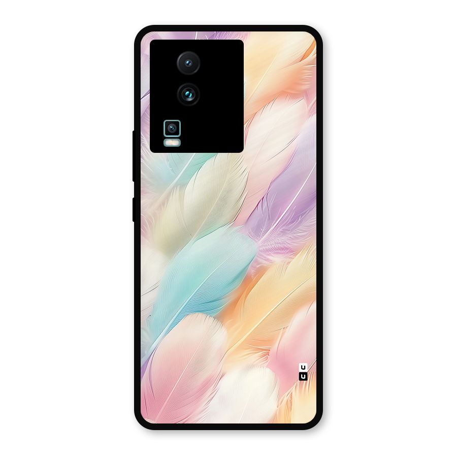 Pastel Feather Metal Back Case for iQOO Neo 7