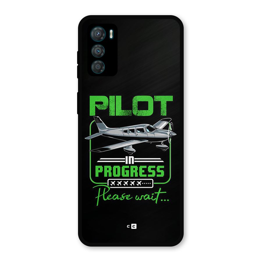 Pilot in Progress Metal Back Case for Moto G42