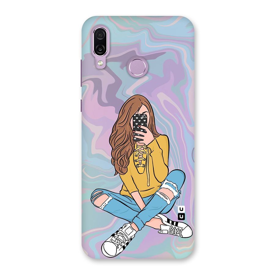 Selfie Girl Illustration Back Case for Honor Play